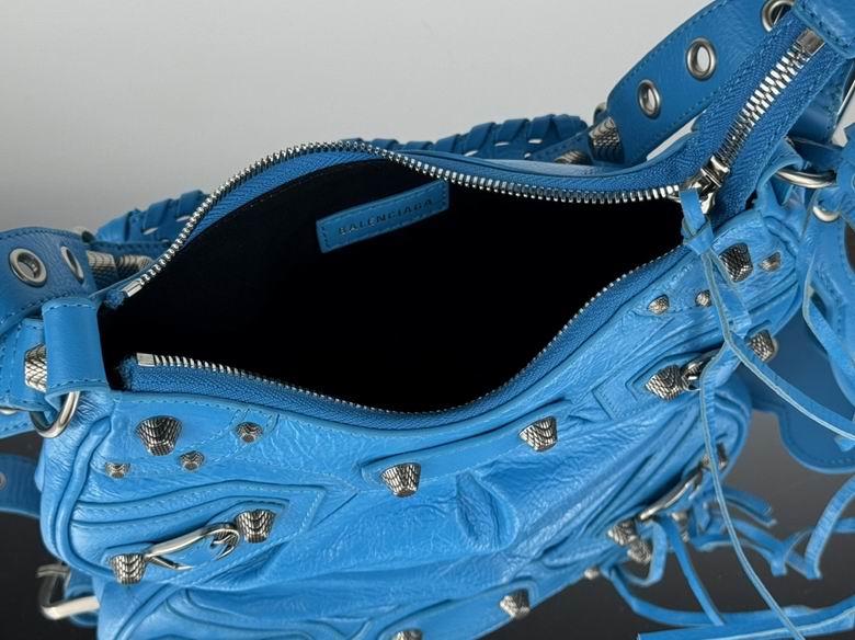 701 26X16X10cm GY 8色 69