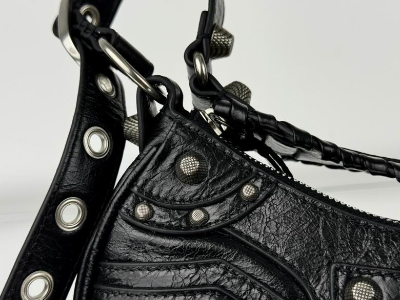 701 26X16X10cm GY 8色 95