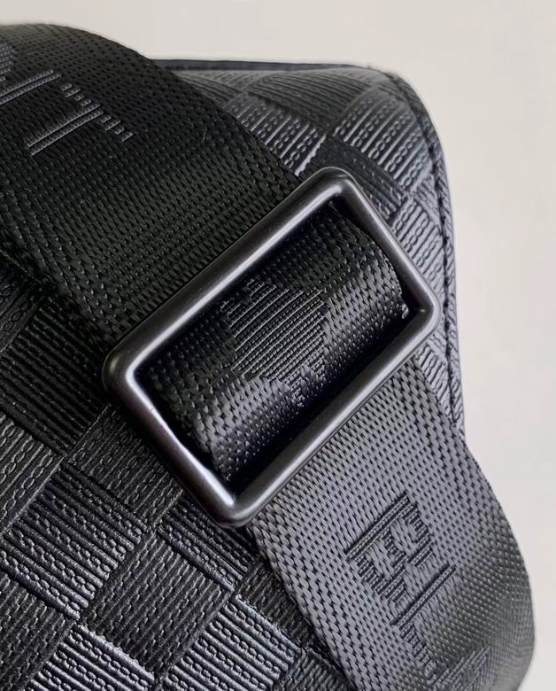 7049-5 25X13X11cm WP 6