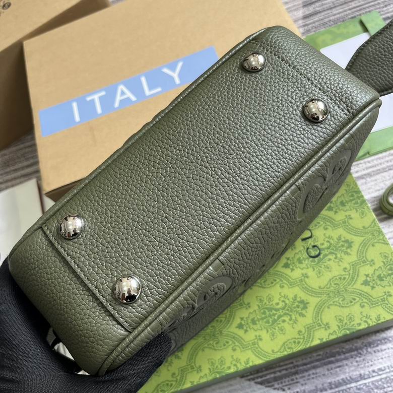 766946 26X17X9cm MP 4色 15