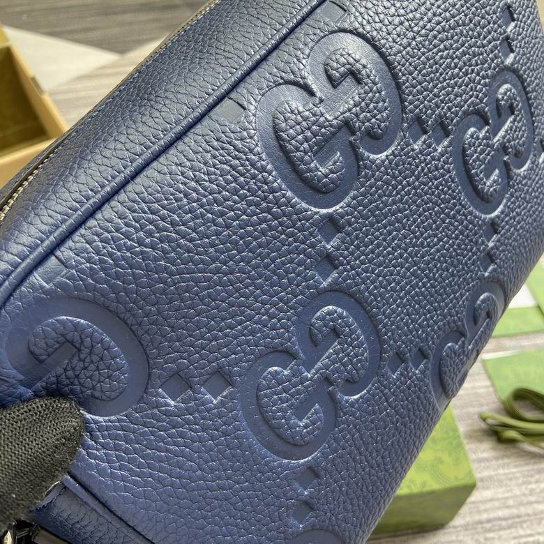 766946 26X17X9cm MP 4色 32