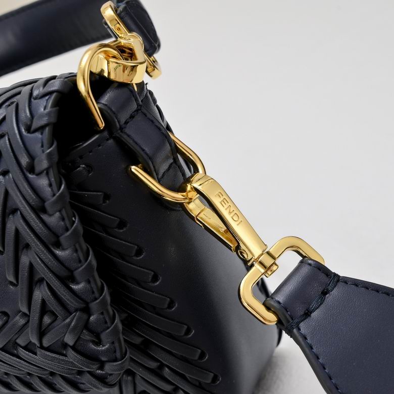 7714 27X15X6cm DN 4 (4)