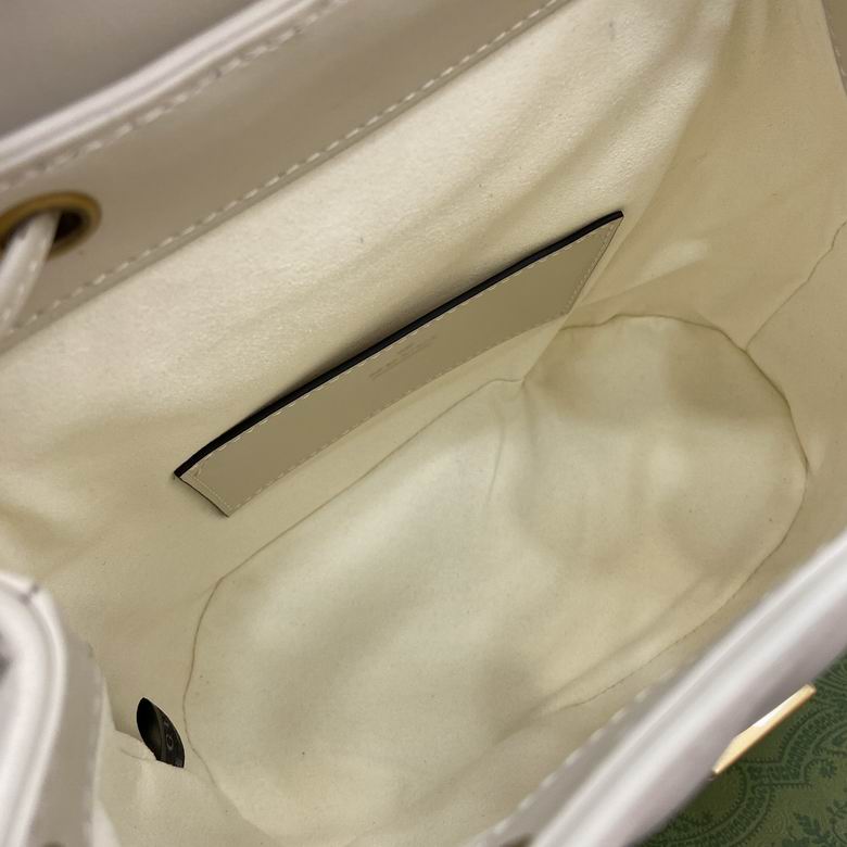 777253 20X19X11cm MP 3色 26