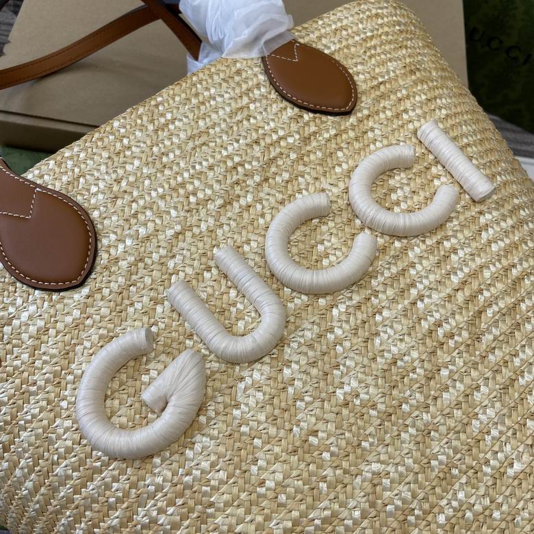 779530 26X29X18cm MP 4