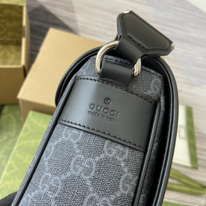 792124 20X27X9cm MP 5