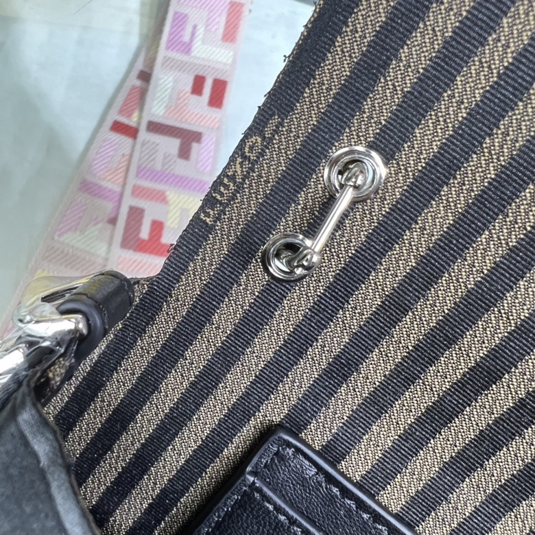 7AS142 19X14X4cm H 2 (7)