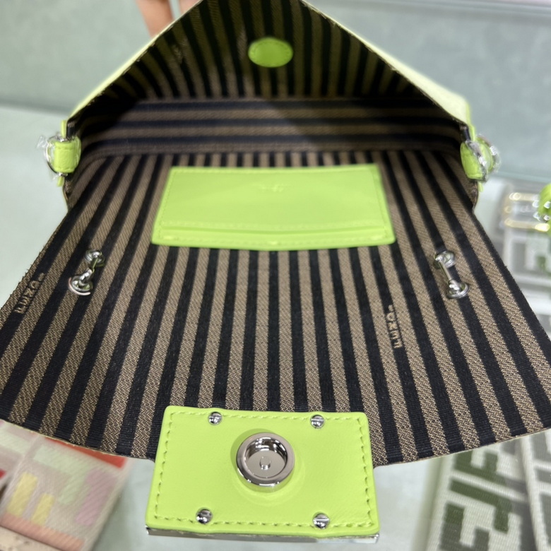 7AS142 19X14X4cm H 5 (7)