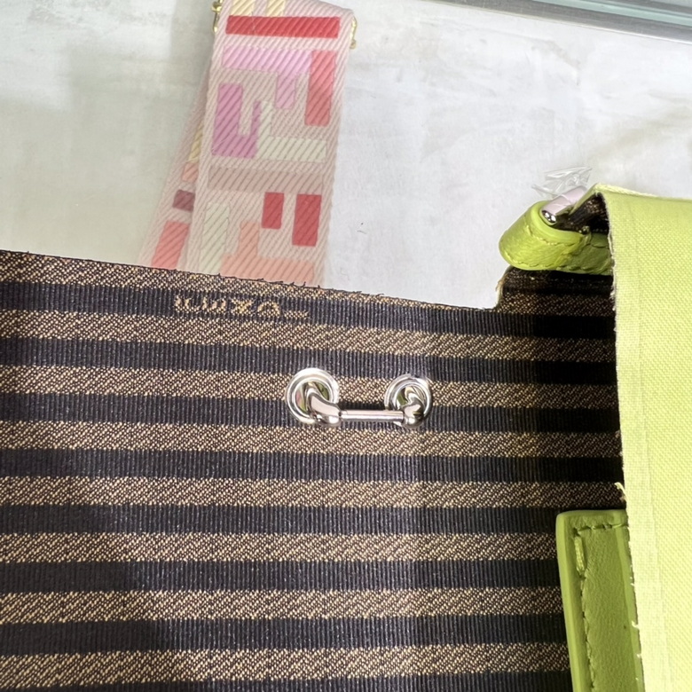 7AS142 19X14X4cm H 5 (8)