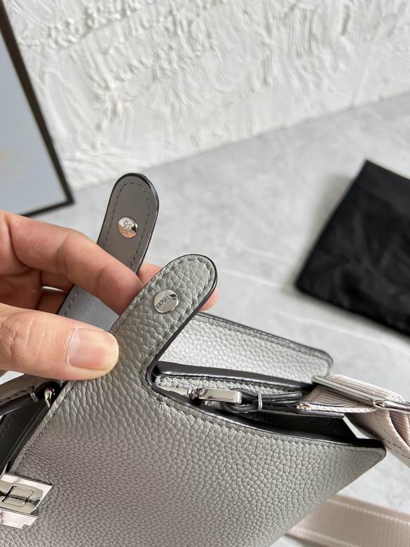 7va582 23X14X6cm YT 4色 (15)