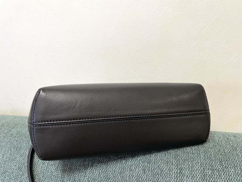 80018 26x9.5x18cm RF 1 (3)