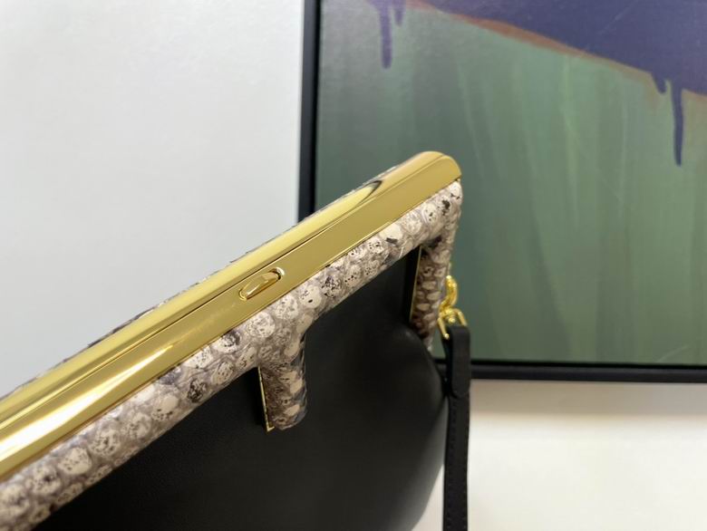 80018 26x9.5x18cm RF 1 (5)