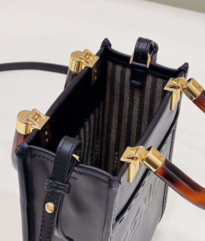 8002 13x6.5x18cm YG 4 (8)