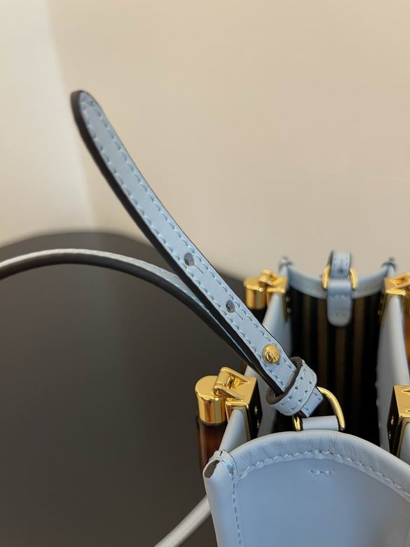 8002 13x6.5x18cm YG 5 (5)