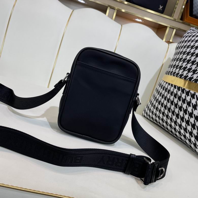 8002 20X15X5.5cm WP 2