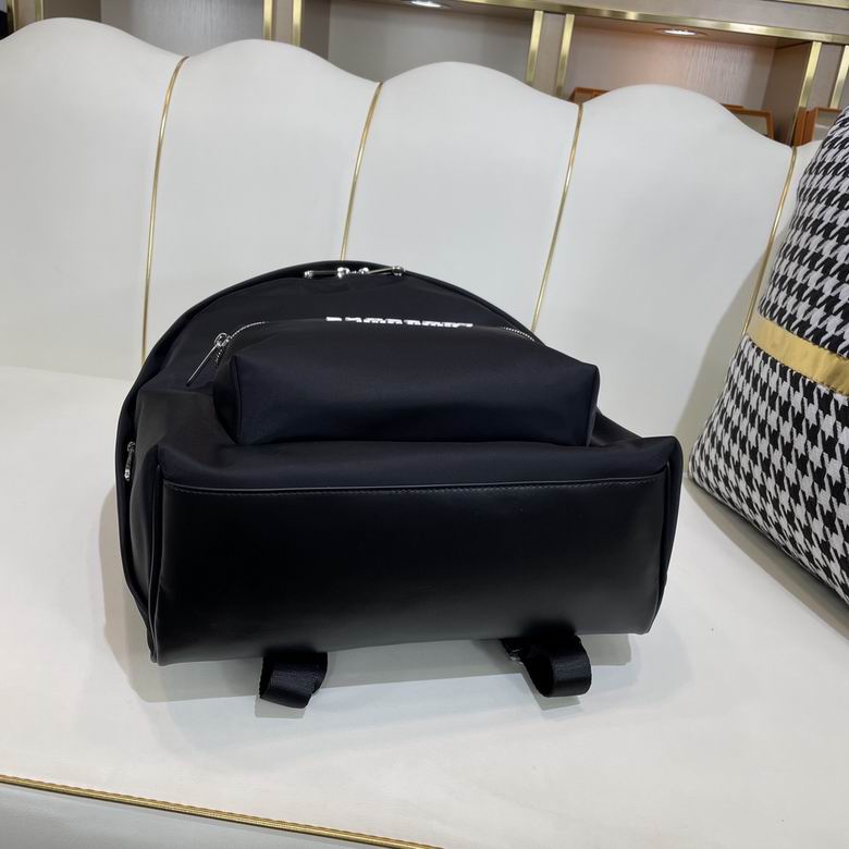 8005 40X30X16cm WP 5