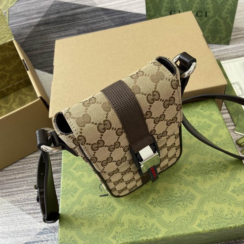 802099 12X19X6cm MP 4