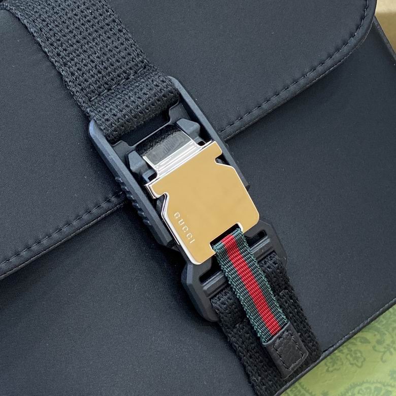 802100 20X14X6.5cm MP 4