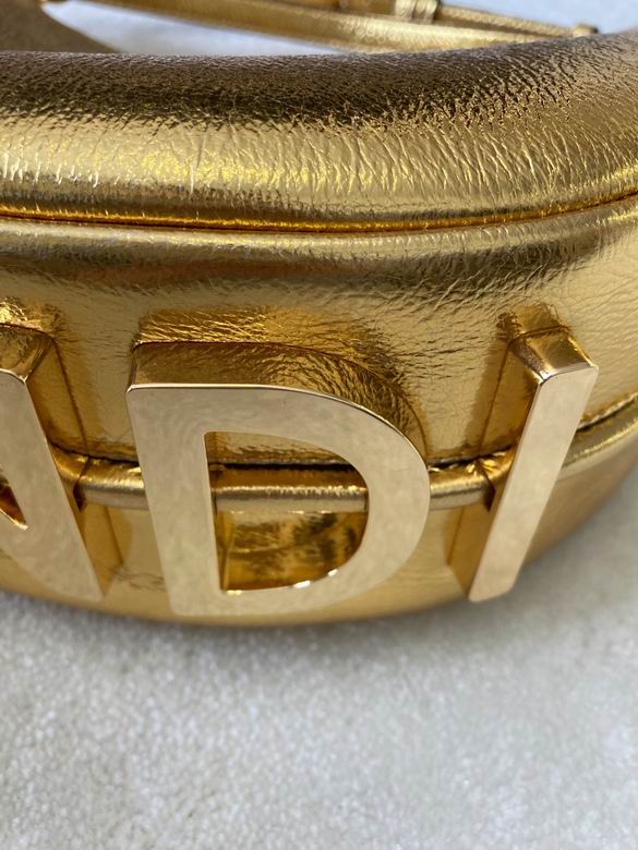 8023 29X24.5X10cm H 7 (8)