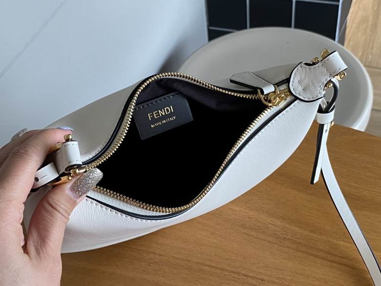 8024-1 20X7.5X13cm H 4 (5)