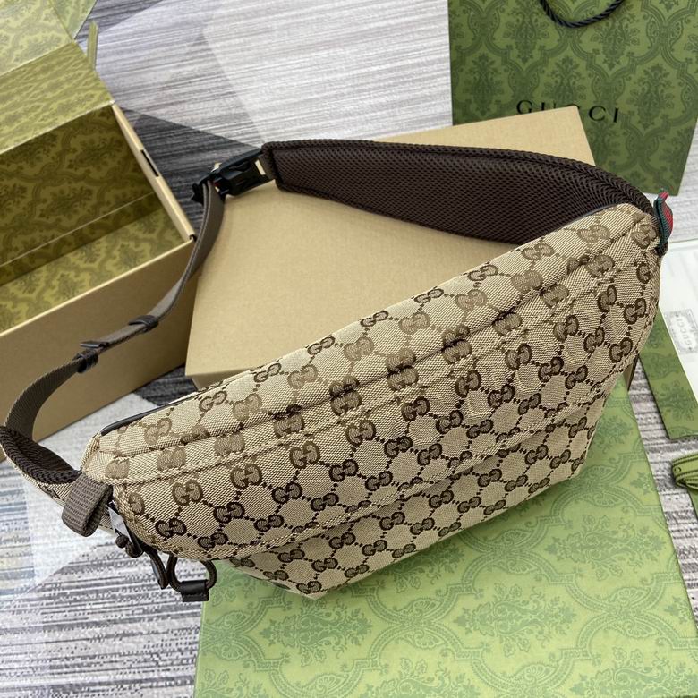 804262 32X17X5cm MP 3