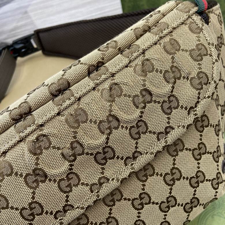 804262 32X17X5cm MP 4