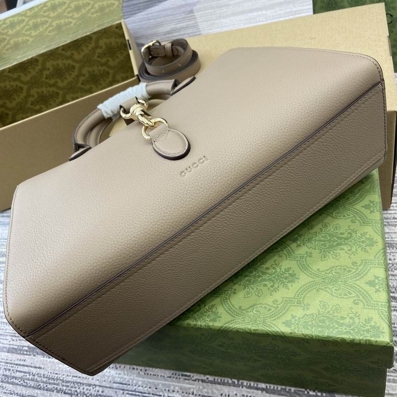 806205 31X22X10cm MP 2色 6