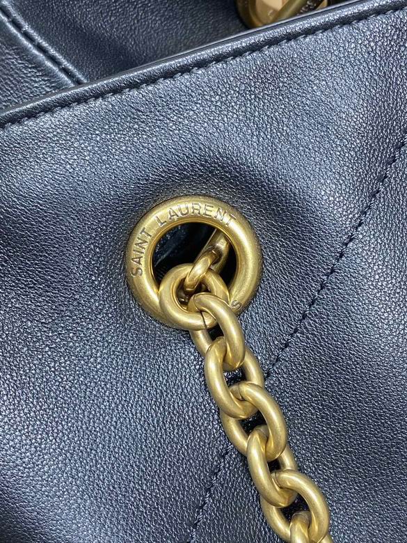 809824 27X34X3cm MT 3