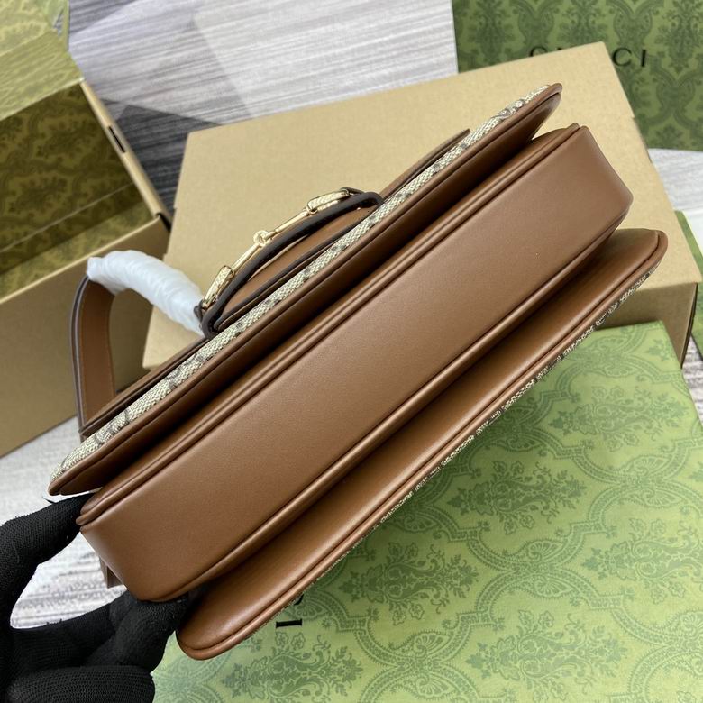 815178 25.9X17.5X9.9cm MP 4