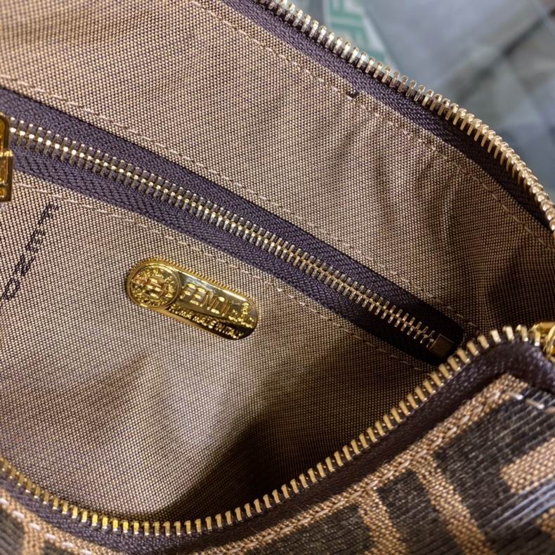 817 15x9x13cm wr (8)