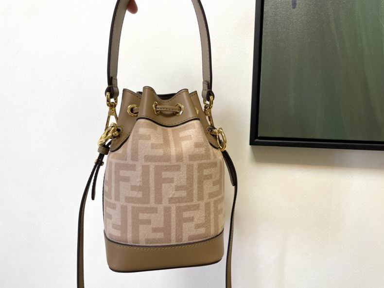 83390 12x18x10 cm rf (2)