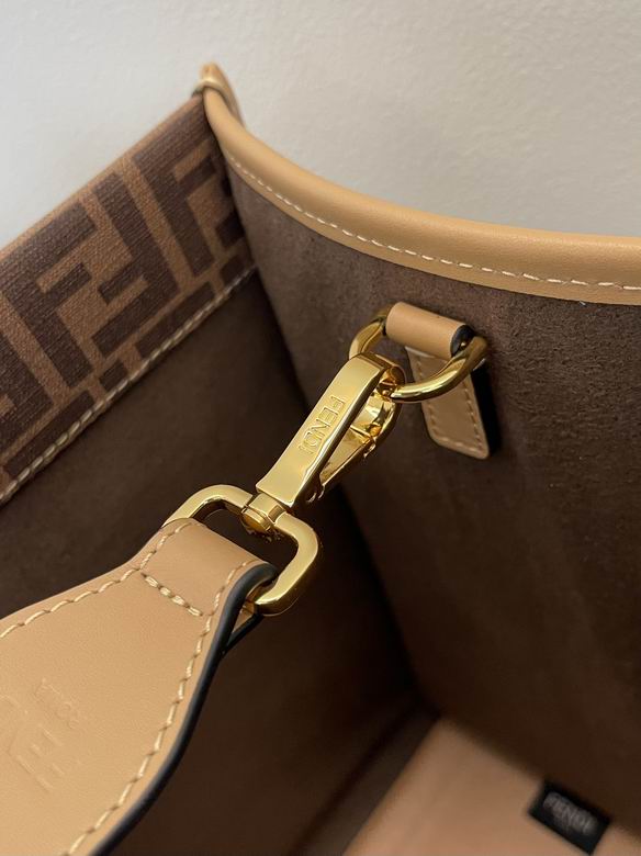 8372 35X17X31cm H 3 (5)