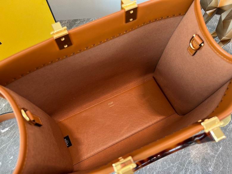 8372 35X17X31cm H 4 (6)