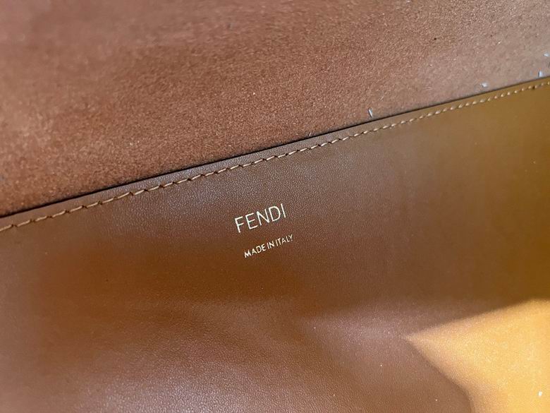 8372 35X17X31cm H 4 (7)