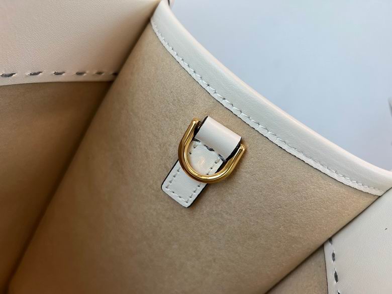 8372 35X17X31cm H 5 (8)