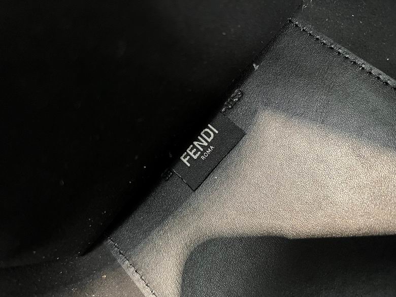 8372 35X17X31cm H 6 (7)