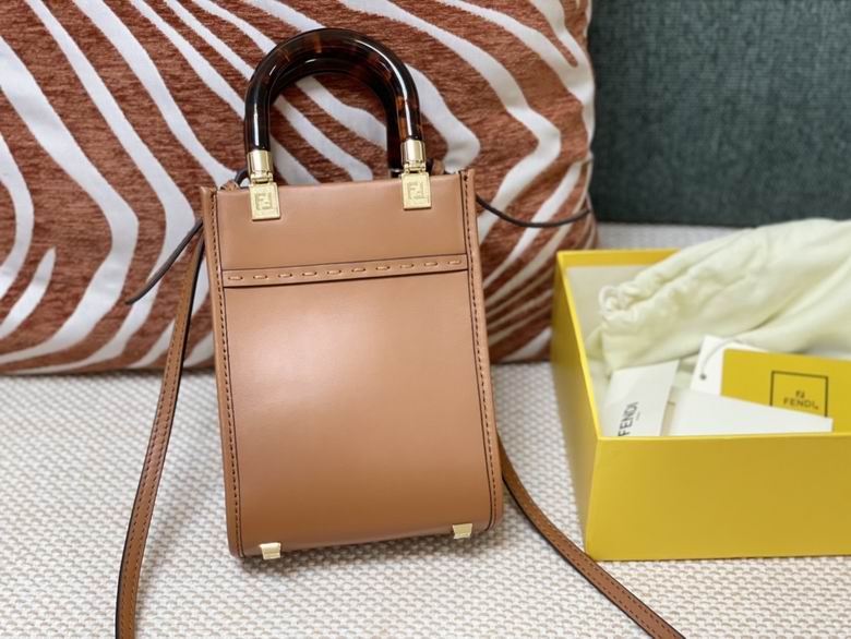 8376 13X6.5X18cm SF (6)