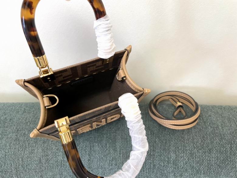 8376 13x6.5x18cm RF (7)