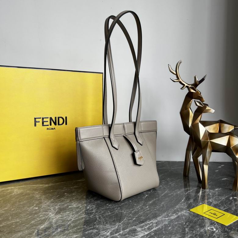 8413 15X15X19cm H 3色 (20)