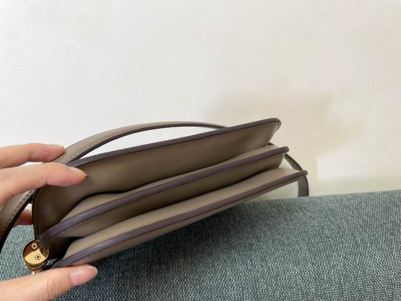 8503 26.5x10x19cm RF 4 (5)