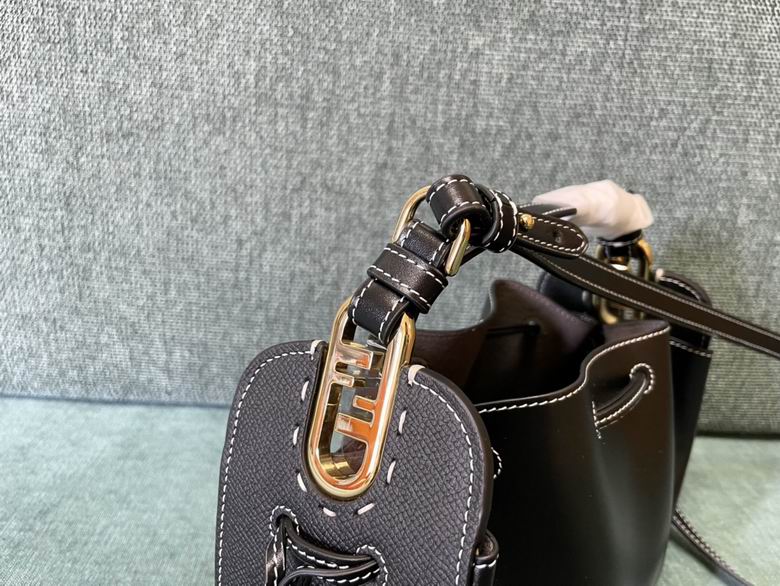 8532 24x9.5x14cm RF 2 (3)