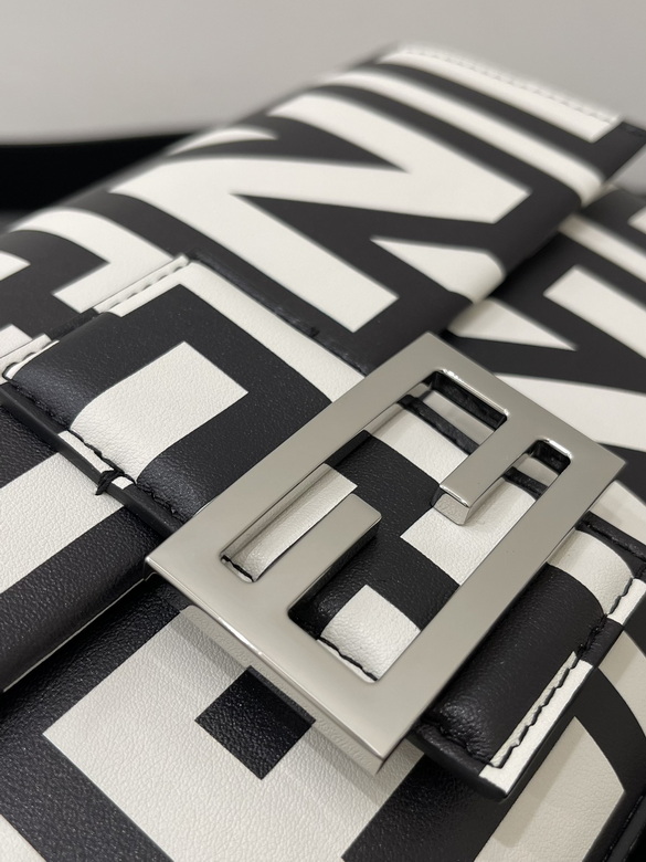 8600 26X13X6cm H (3)