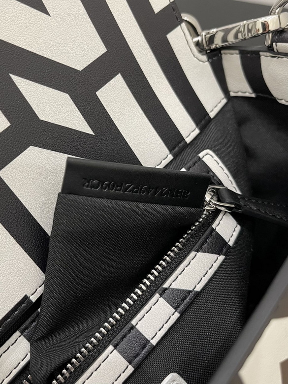 8600 26X13X6cm H (5)