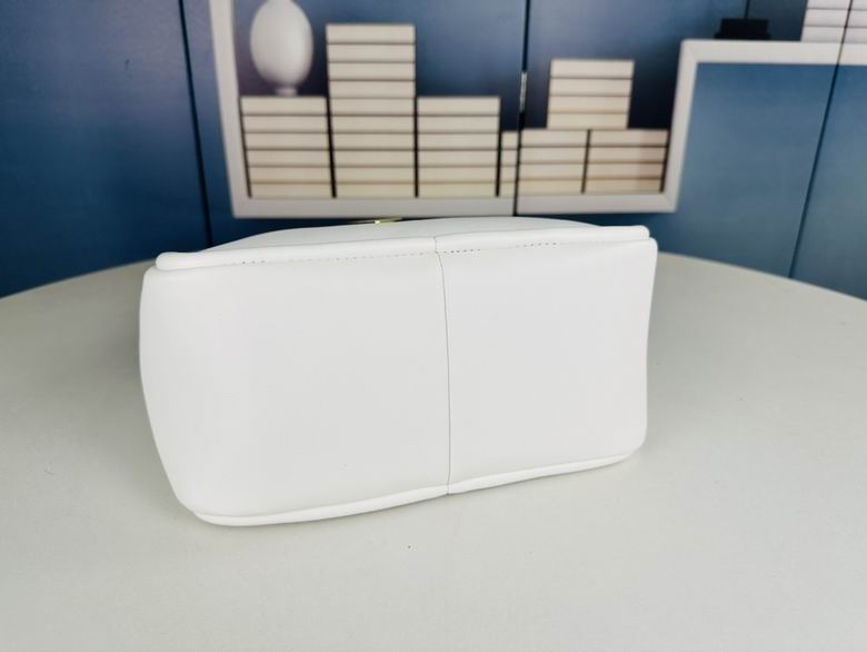 8603 31X19X13cm XMY 3色 24