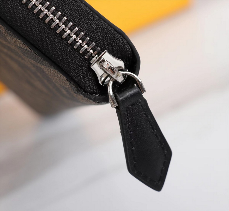 868568 19.5X10.5X3cm XM 7 (6)