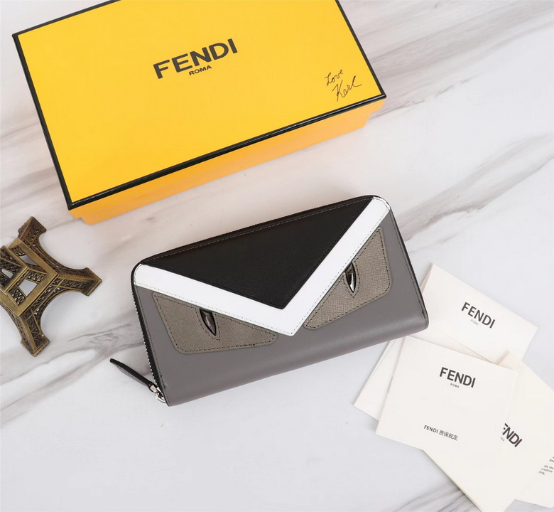 868568 19.5X10.5X3cm XM 8 (1)