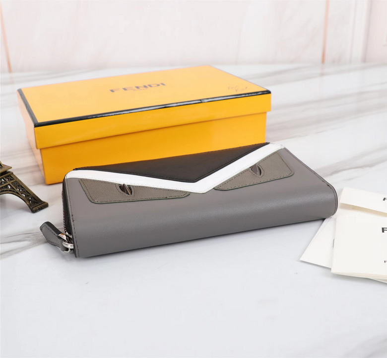 868568 19.5X10.5X3cm XM 8 (5)