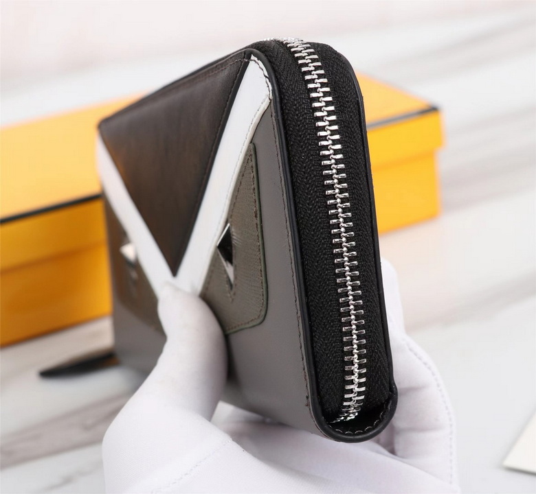 868568 19.5X10.5X3cm XM 8 (6)