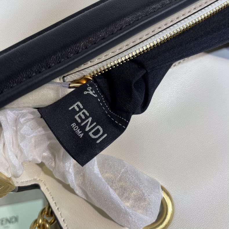 8783 27x6x13.5 cm wr (17)