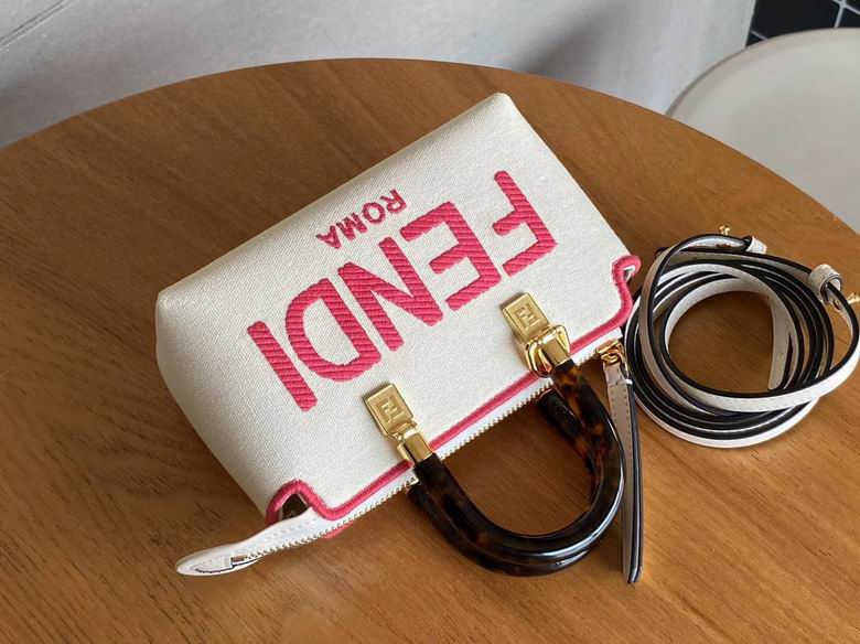 8BS067B135 17X18X8cm H (4)