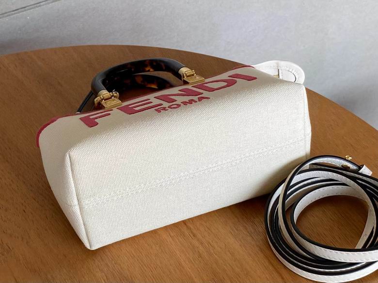 8BS067B135 17X18X8cm H (5)